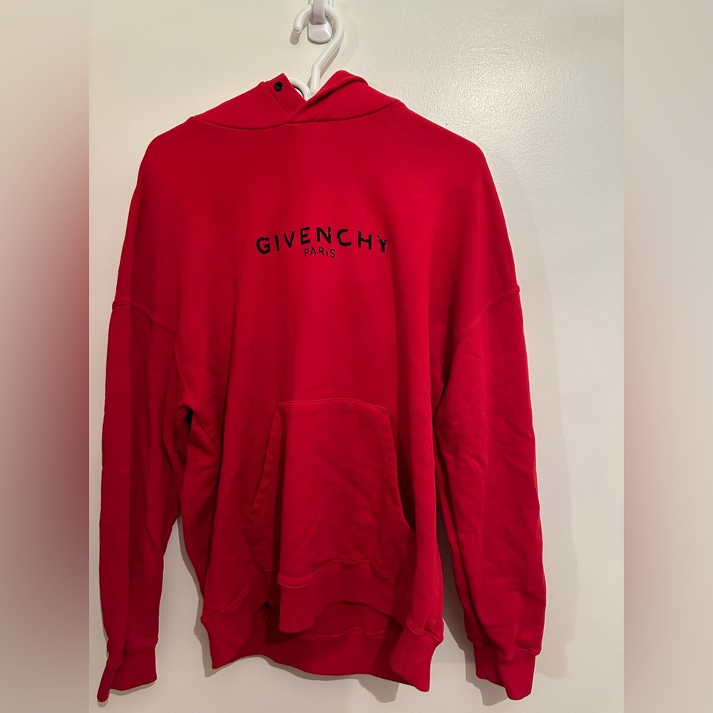 Authentic Givienchy hoodie with vintage logo on it
